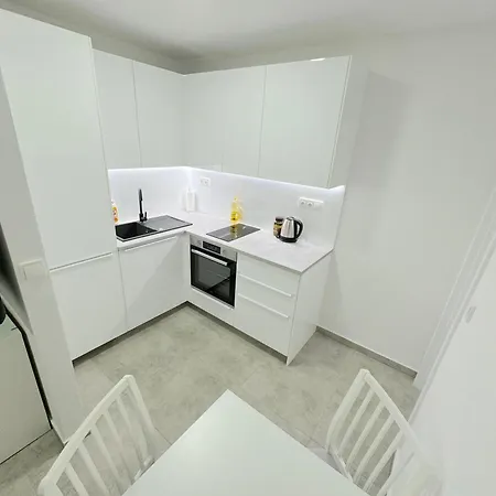 Krasny - 2 V Blizkosti Centra Daire